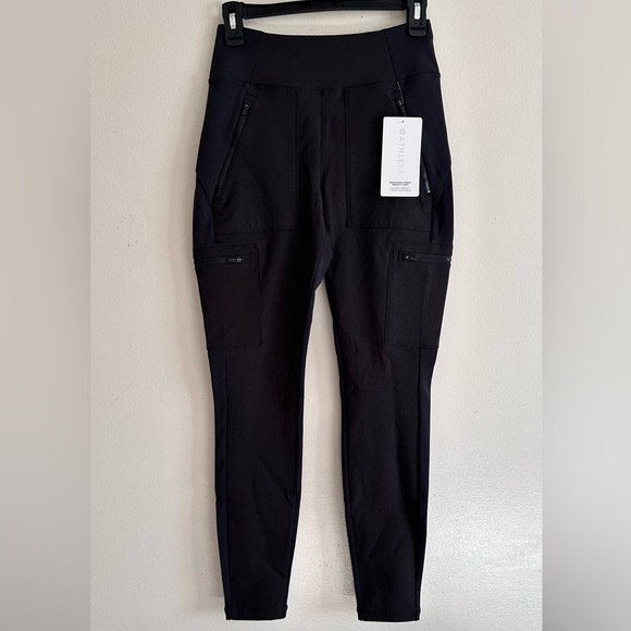ATHLETA HEADLANDS HYBRID CARGO II TIGHT
LEGGING - Picture 2 of 6